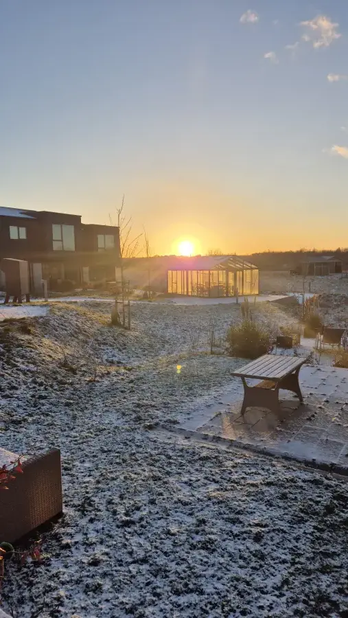 Solnedgang om vinteren